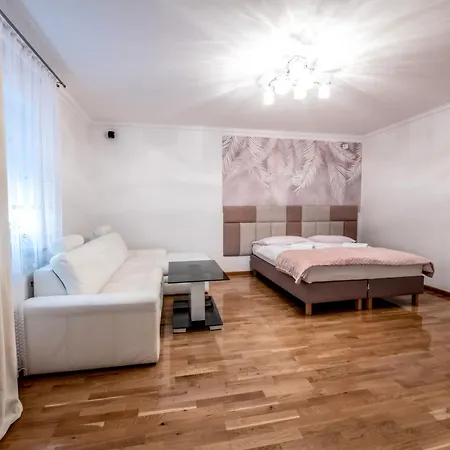Apartman Europa *